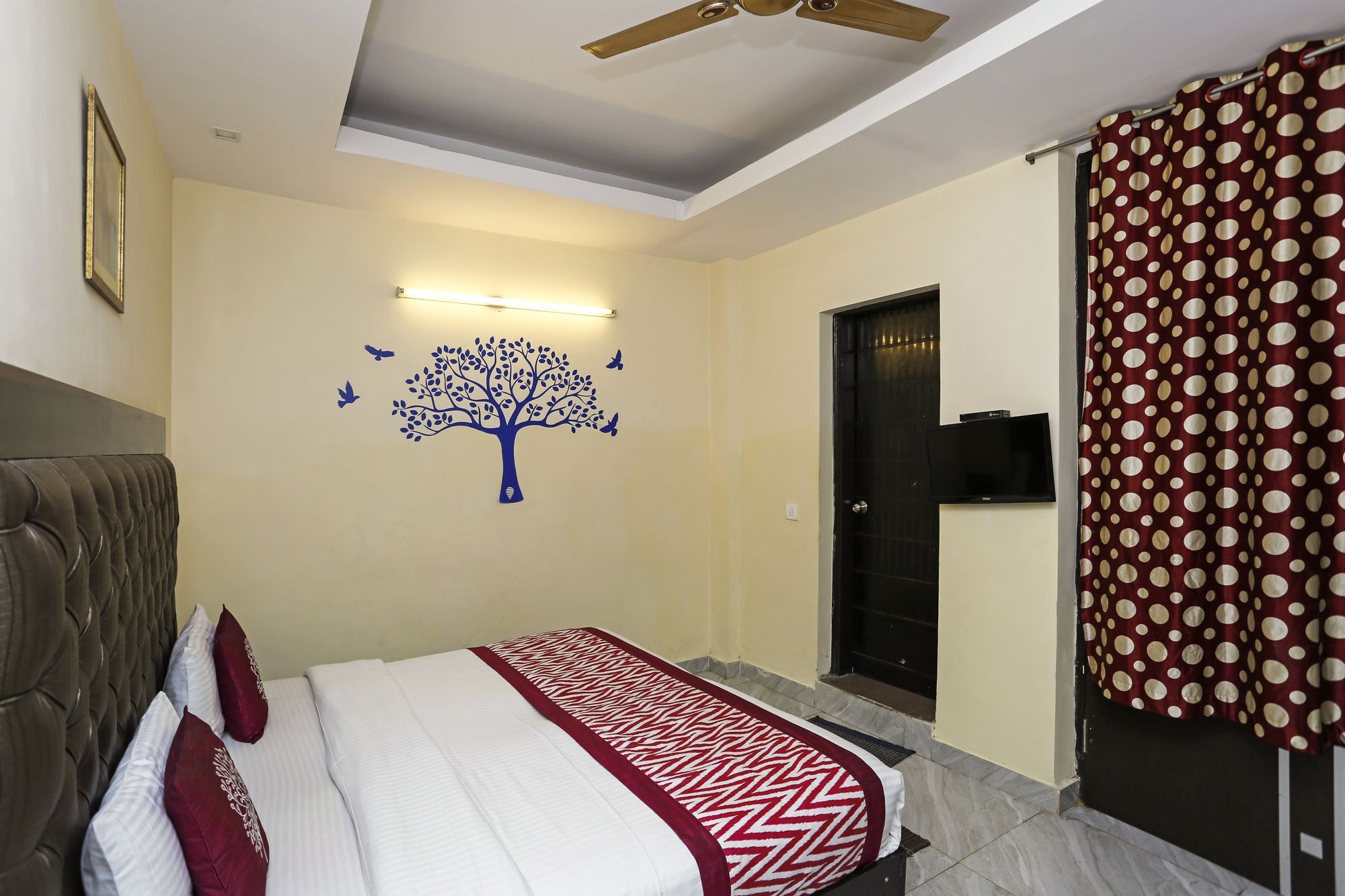 Hotel O Crosswinds Residency Indirapuram Exterior foto